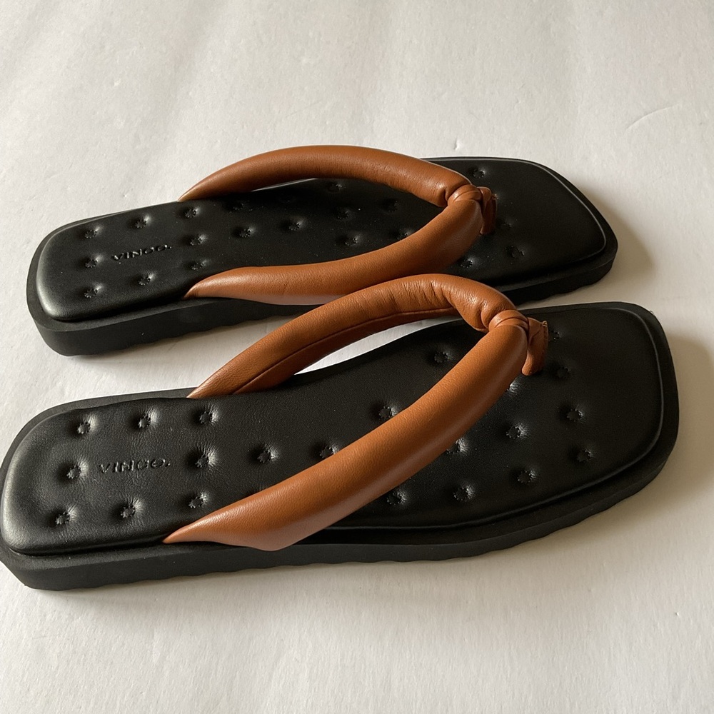 VINCE SERENE PUFFY THONG SANDAL CARAMEL BROWN WITH BLACK SIZE 9.5 NWOT - Picture 6 of 11